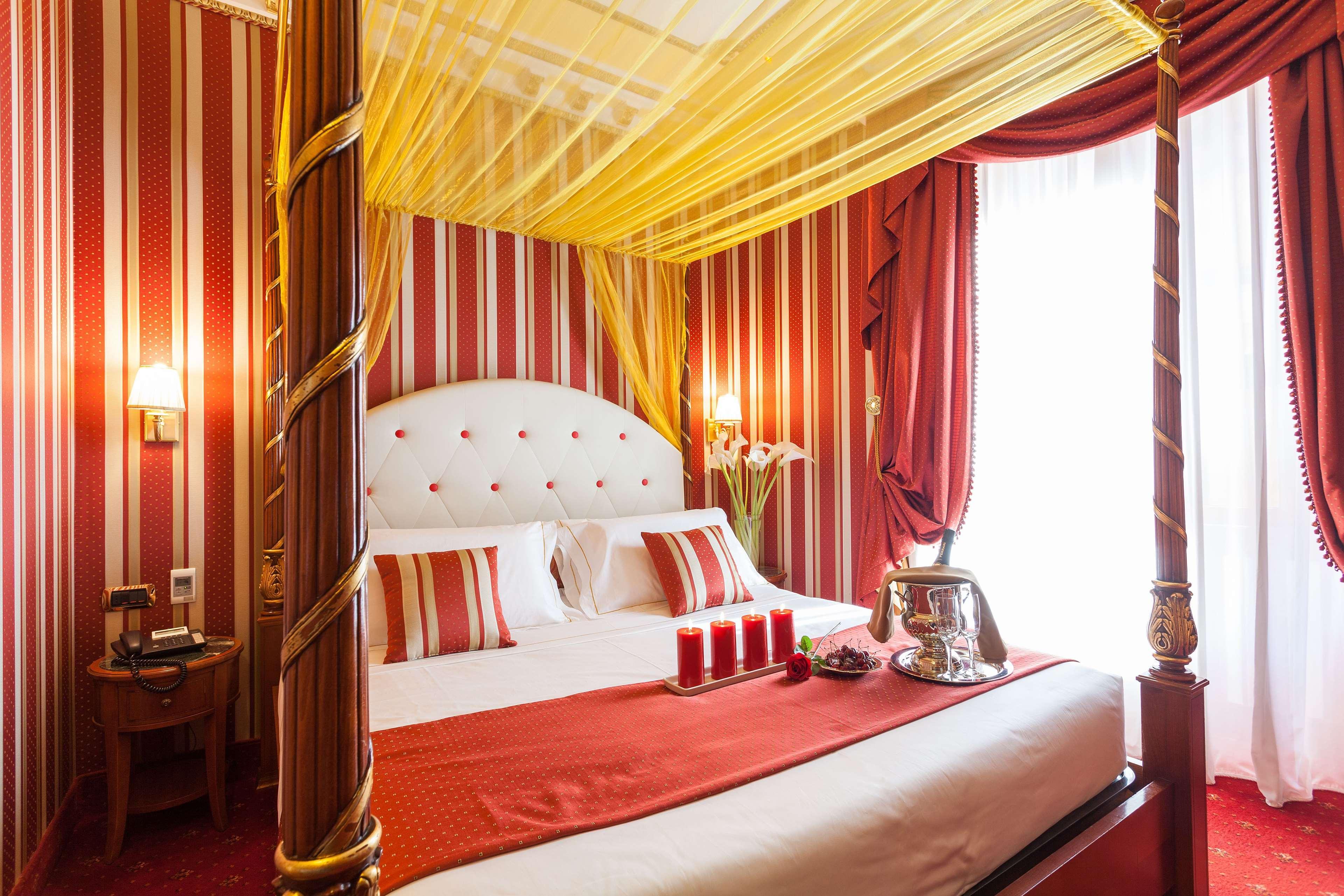 Hotel Manfredi Suite In Рим Екстериор снимка