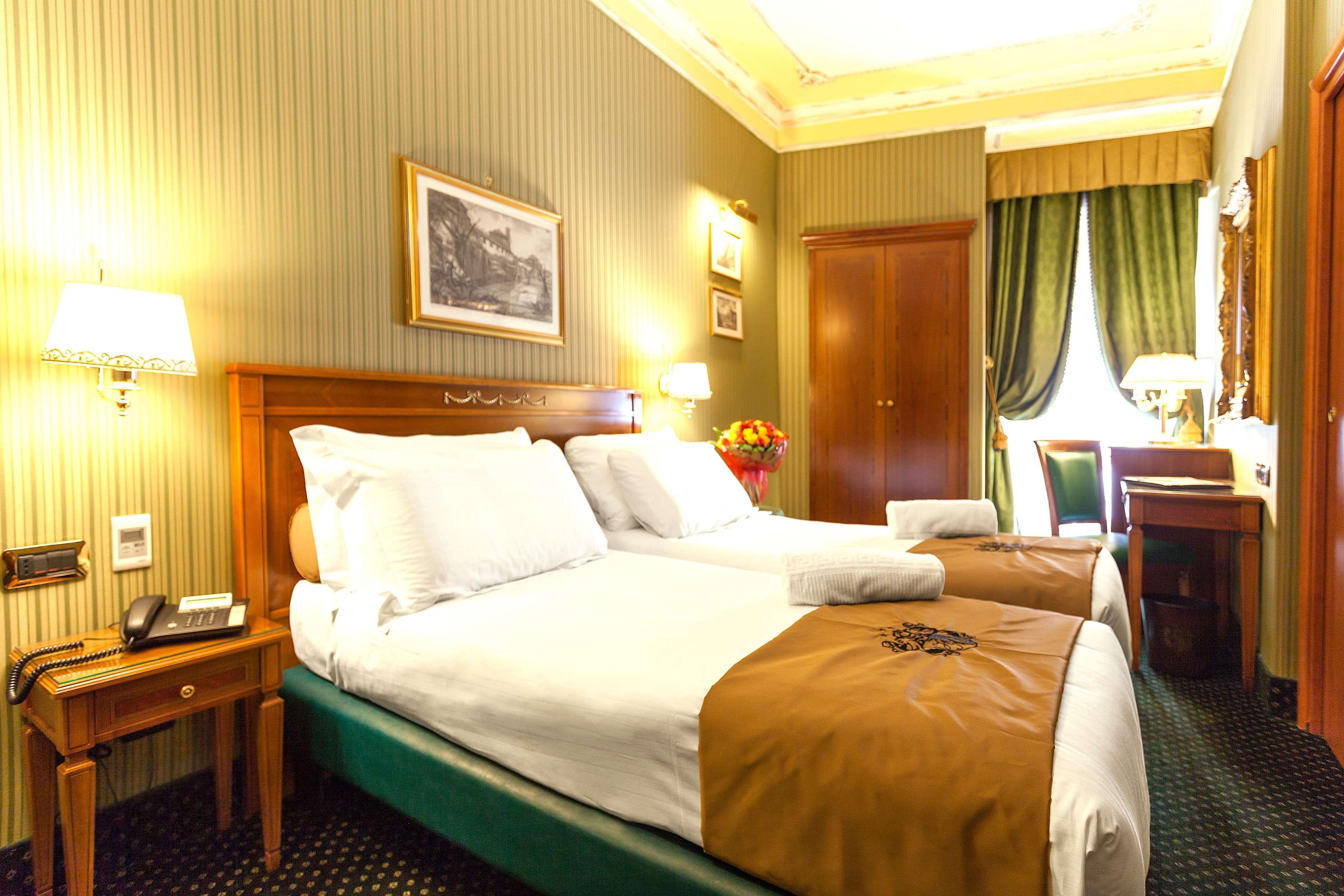 Hotel Manfredi Suite In Рим Екстериор снимка