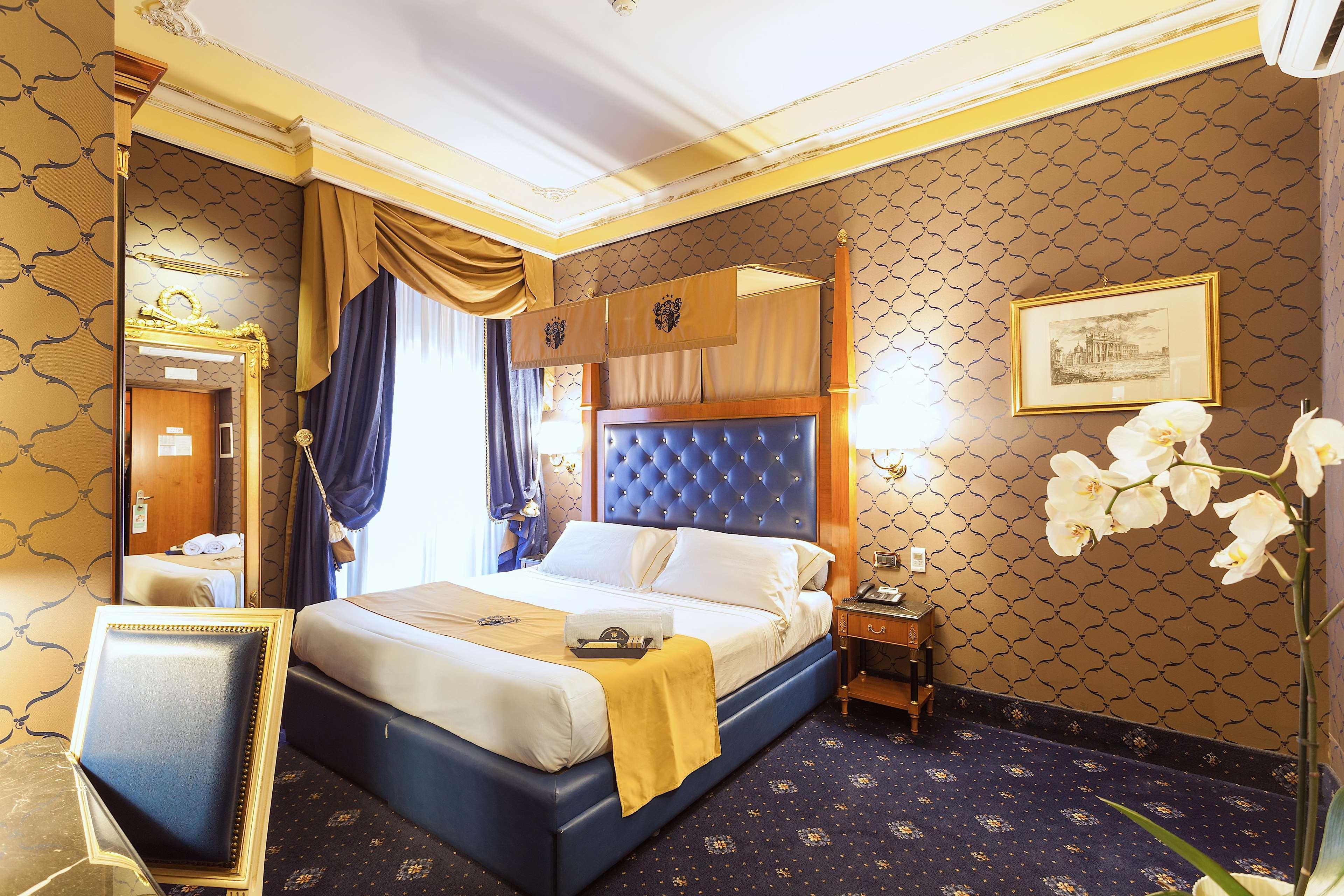 Hotel Manfredi Suite In Рим Екстериор снимка